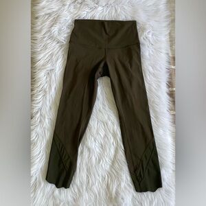 Lululemon Olive Green Reversible Capri leggings